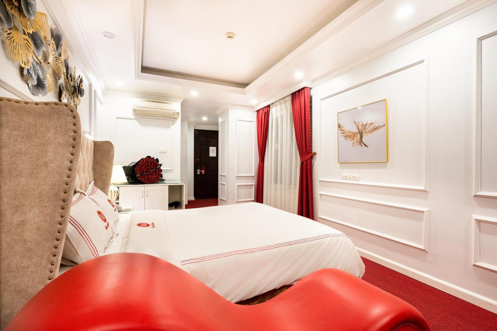 Kieu Anh Hotel - 81 Trung Kinh - By Bay Luxury Hanoi Exteriör bild